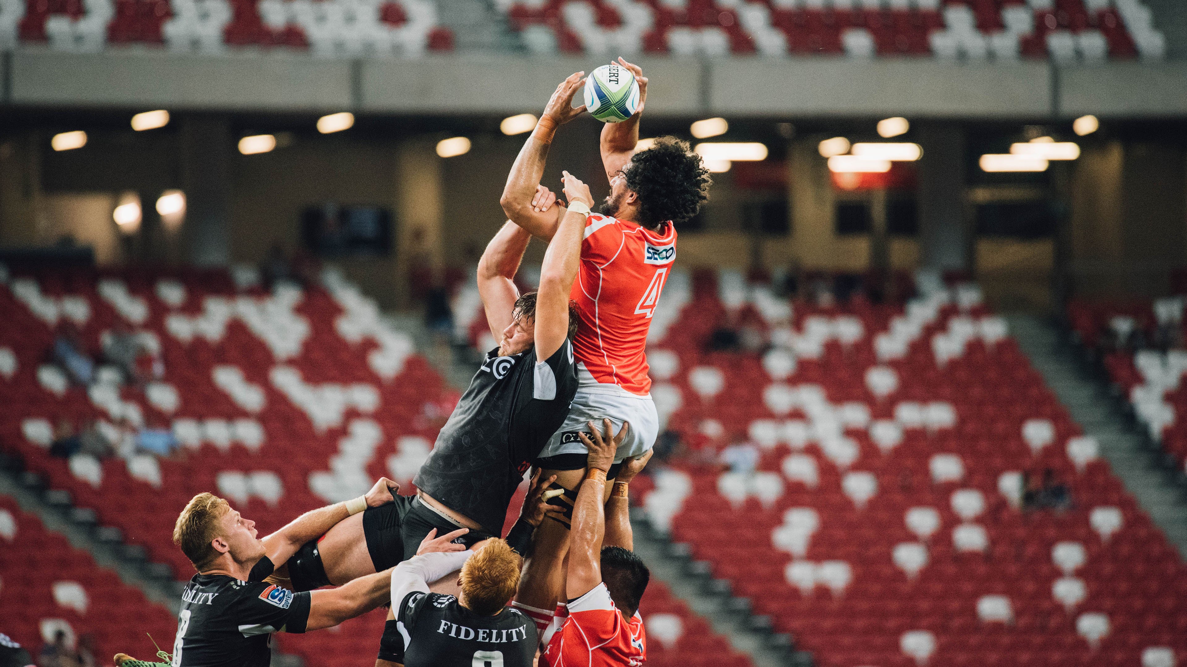 红魔利刃刺穿蓝月，拉什福德统治级数据背后的战术革命