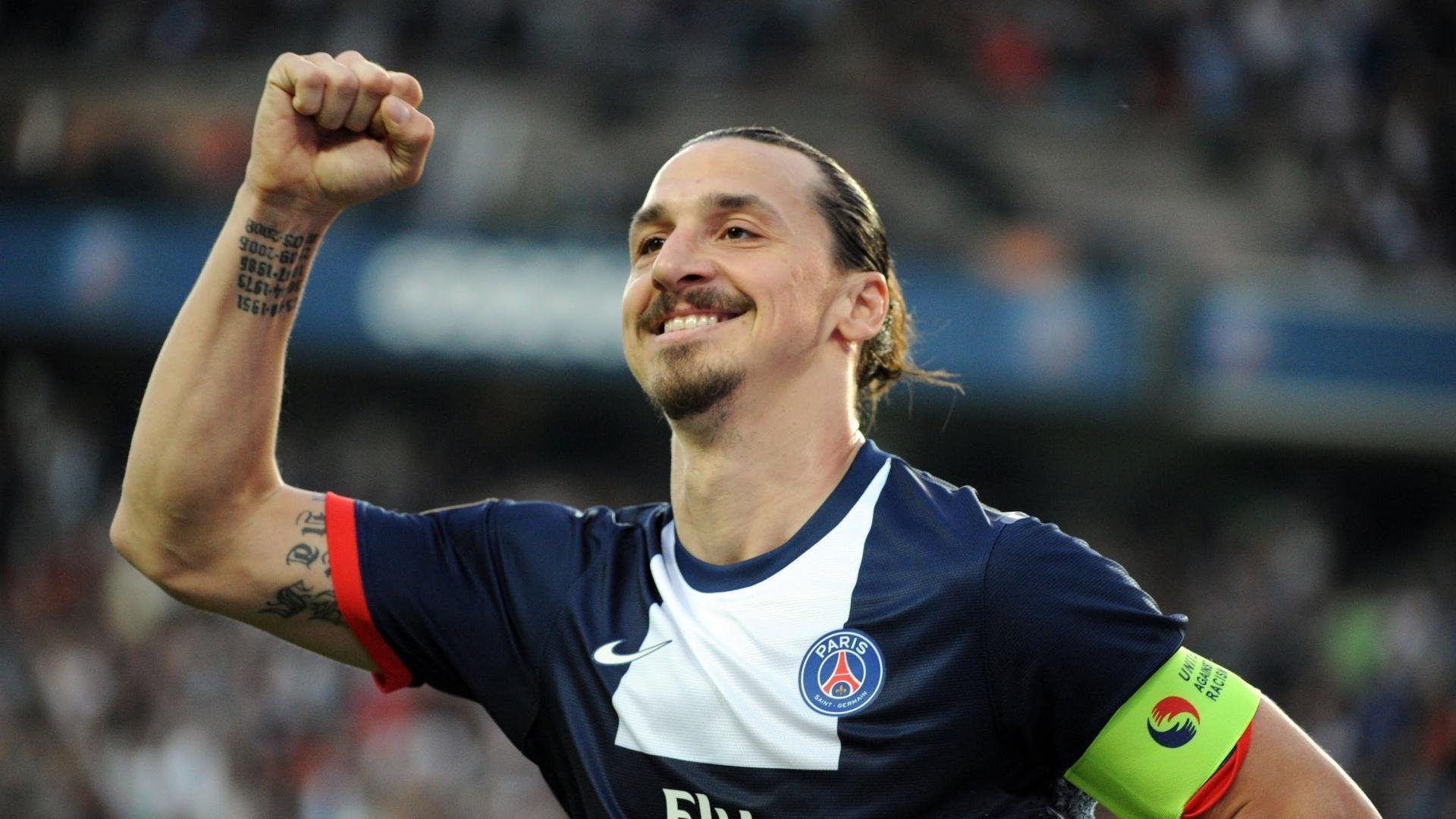 鹈鹕啄碎太阳,英格拉姆却在诺坎普的阴影中重生