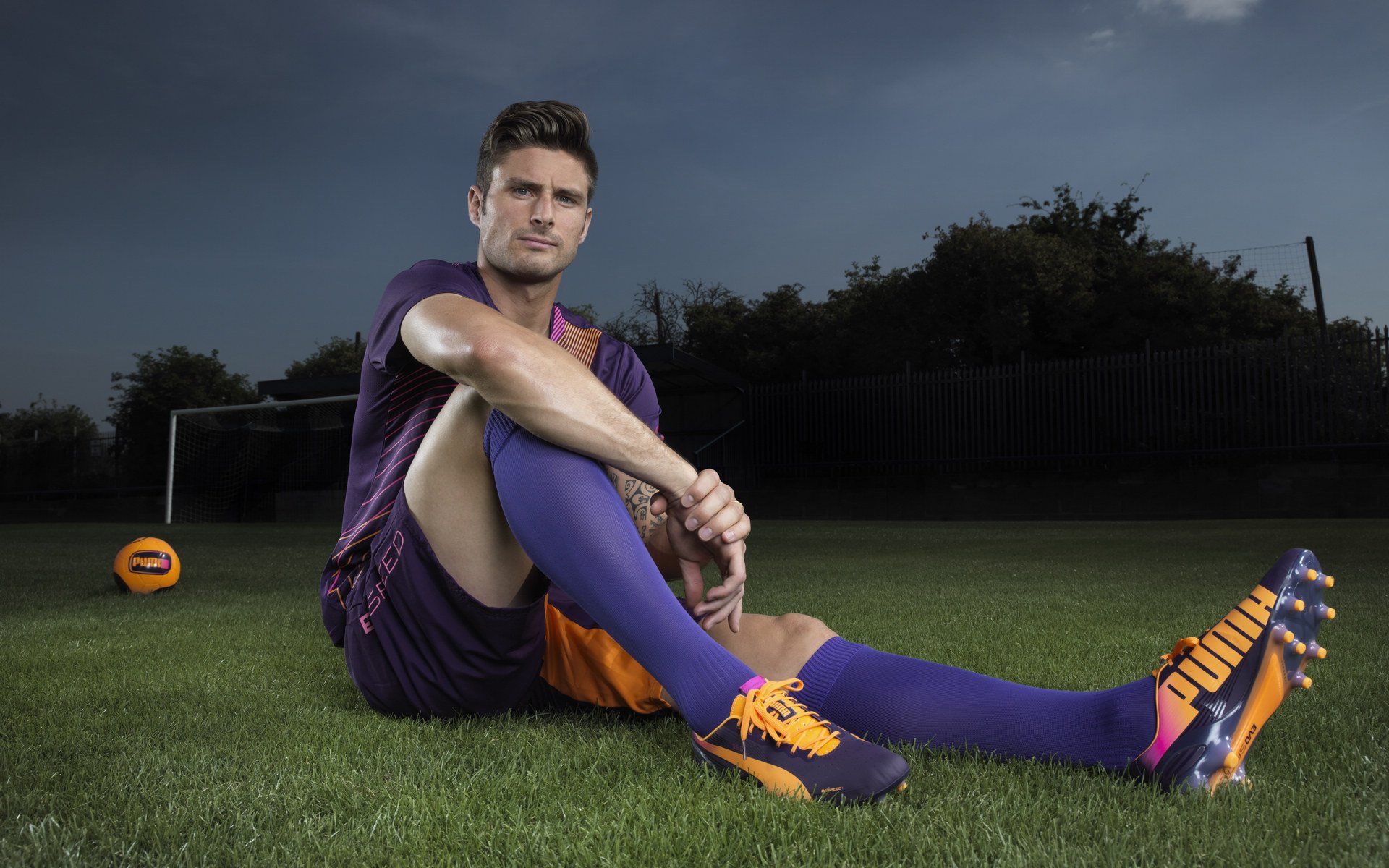 年度焦点之战之夜,莫兰特以心跳节奏唤醒沉睡的雄狮